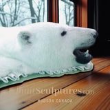 Tapis original en peau d'ours polaire