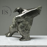 Ours dansant signature de 40 cm (16 po) par la sculptrice d'élite Nuna Parr *Regardez tout en haut*