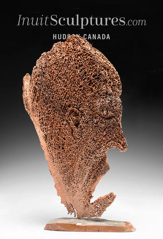EXPOSITION D'AVRIL Tête de 12 pouces par le maître sculpteur Manasie Akpaliapik *Les pensées d'un homme*