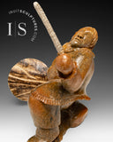 Danseur de tambour de 8 pouces par le maître sculpteur Derrald Taylor *Maestro*