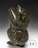 Ours dansant de 8 pouces par Qavavau Ashoona *Brownstone*