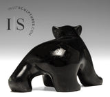 Ours qui marche 4" par Guy Uniuqsaraq *Encrier*