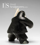 Chasseur avec lance 6" par Louie Uttaq Gjoa Haven *En Garde*