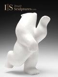 Ours dansant blanc 10" par Palaya Qiatsuq *Aurora*