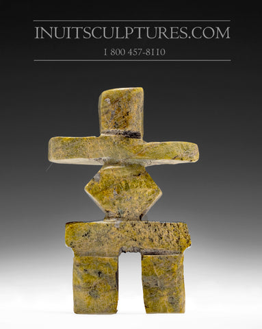 Inukshuk 4,5" par Oqittuq Shaa *Or moderne*