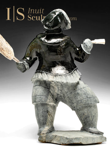 Danseur de tambour 18" par Jaco Ishulutak *Collossus*
