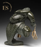 Femme inuite SIGNATURE 16" par Jaco Ishulutak *Amka*